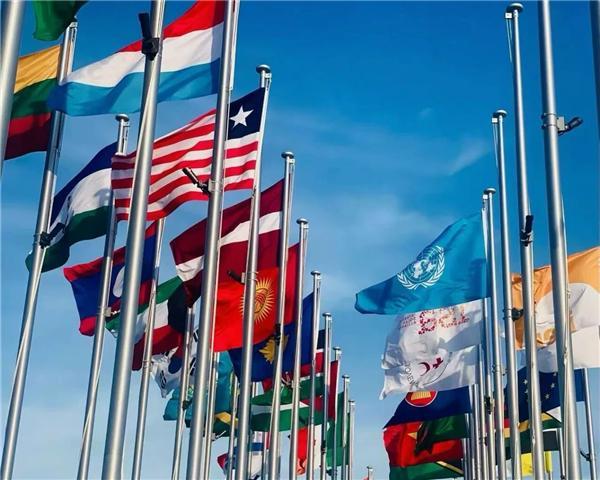 未来国际艺术展》在大阪世博成功举办开元ky棋牌《艺术与科技共创可持续(图11)