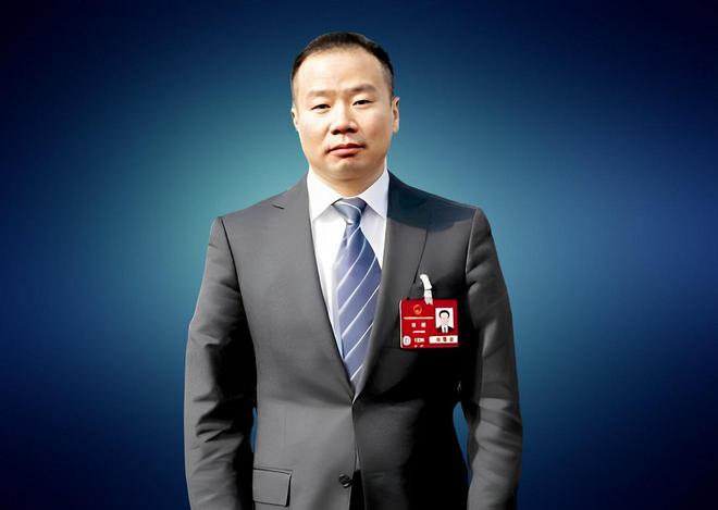 拥身价4770亿一位外地老板闯进前三开元棋牌山东2025年十大富豪揭晓坐(图6)