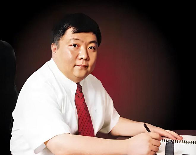 拥身价4770亿一位外地老板闯进前三开元棋牌山东2025年十大富豪揭晓坐(图8)